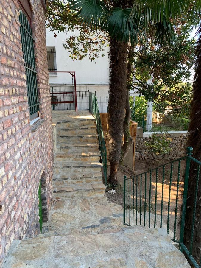 Appartement Bueyuekada Al Koesk à Adalar Extérieur photo