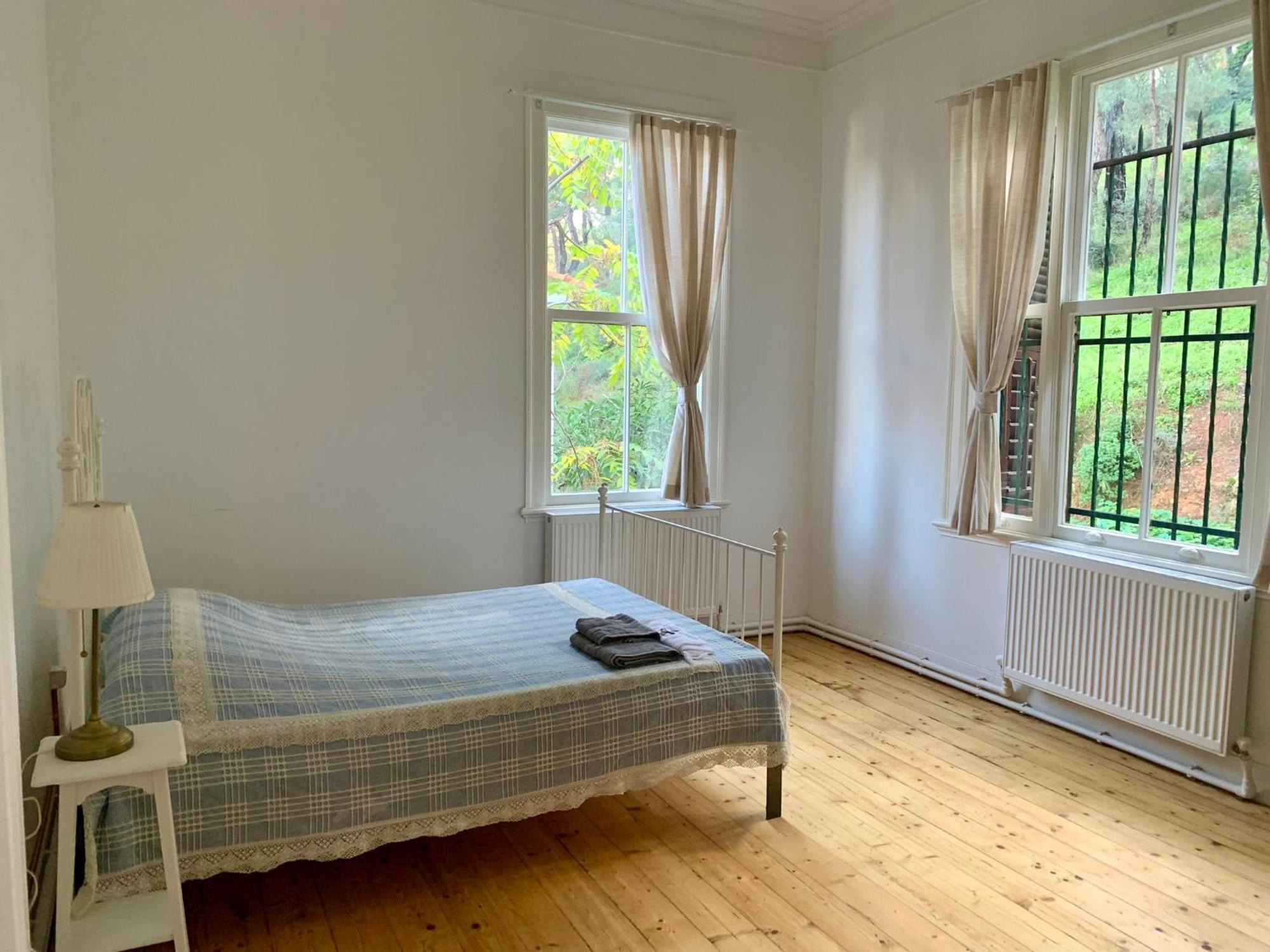 Appartement Bueyuekada Al Koesk à Adalar Extérieur photo